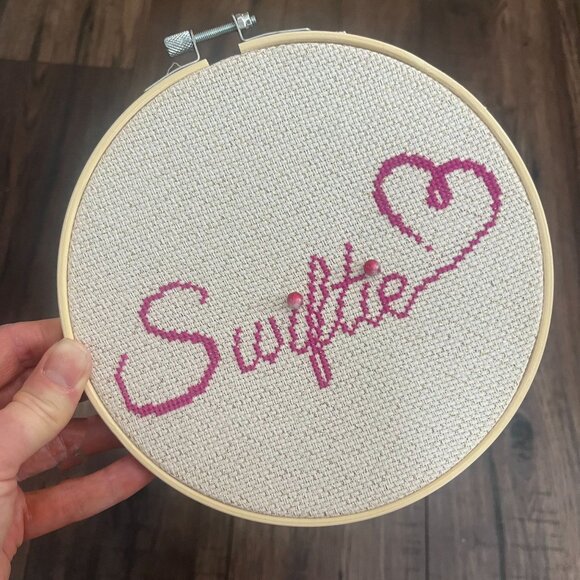 Taylor Swift - Swifty Heart - Finished Counted Cross Stitch - Ready to Hang - Picture 1 of 2